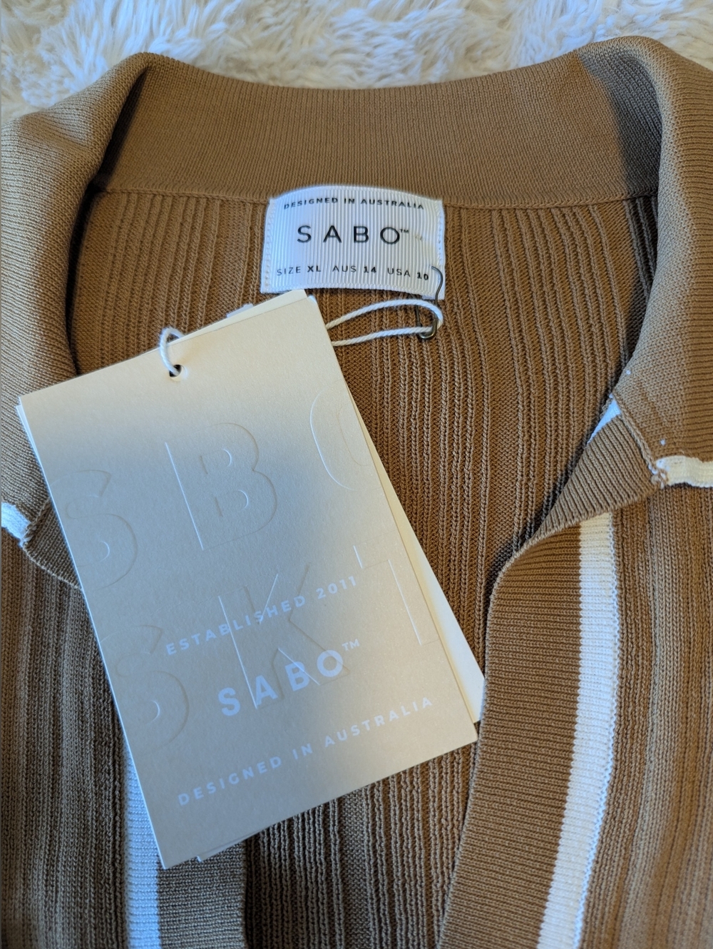 NWT Sabo Skirt Brown Pleated V-Neck Long Sleeve Dress with White Trim - Picture 6 of 6